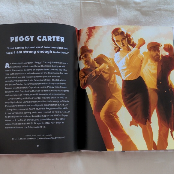 Marvel Fearless & Fantastic Female Super Heroes Book - Picture 4 of 5